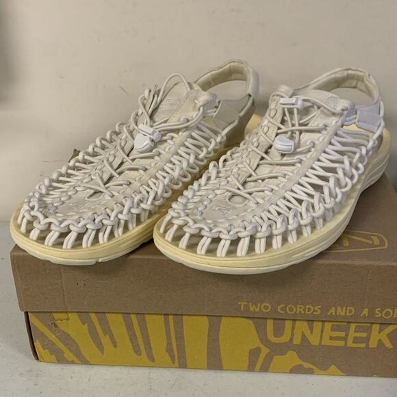 KEEN Men’s Size 11.5 UNEEK Classic Two Cord Sandals, Star White - Picture 1 of 10
